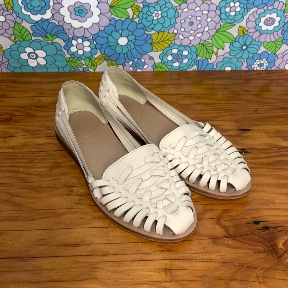 Nisolo Huarache Sandal in Bone Size:6.5